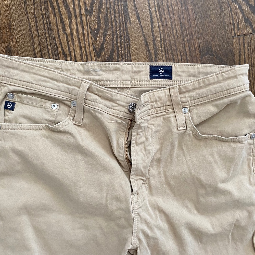 Khaki pants, Women’s size 32